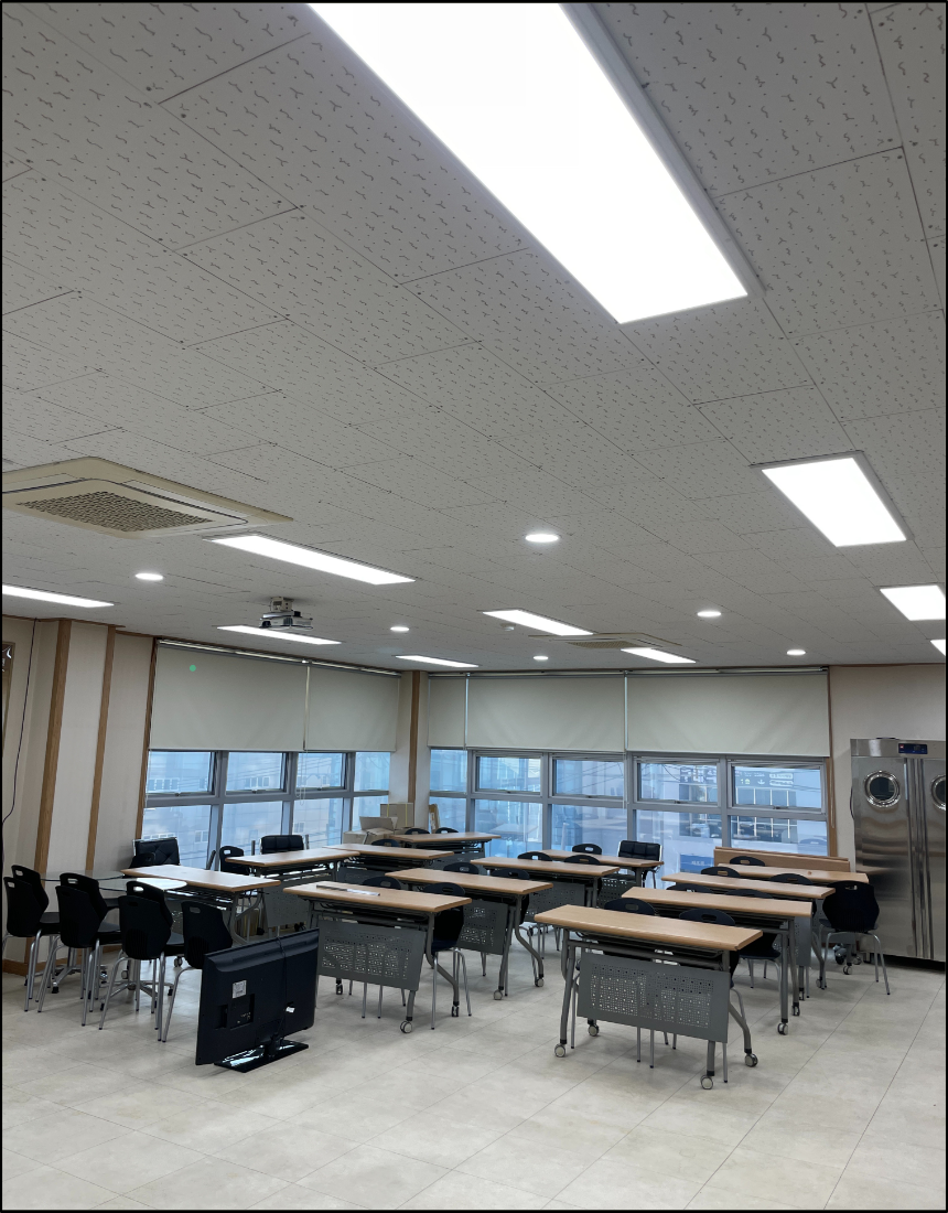 구내식당 LED 전등 교체 후 조도 개선