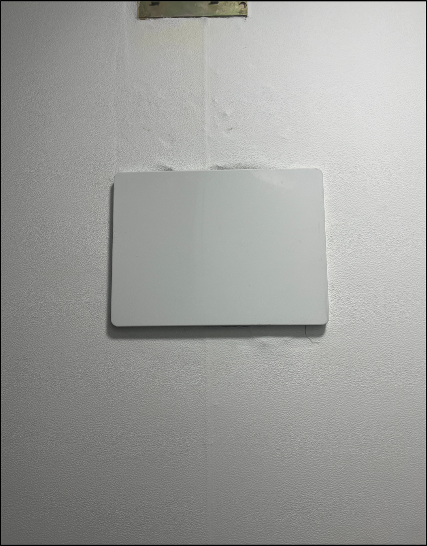 노후 차단기 교체 후 분전반 커버 마감 완료 상태